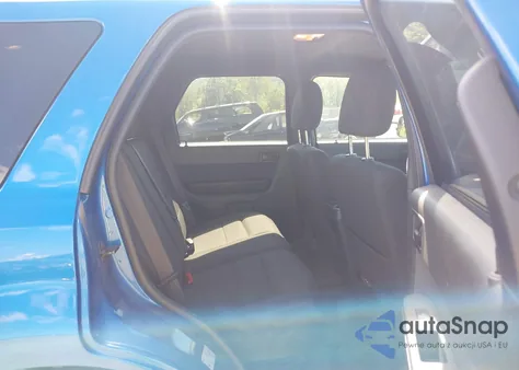 2011 Ford Escape Xlt из США, поврежденный, VIN 1FMCU9DG9BKA90796